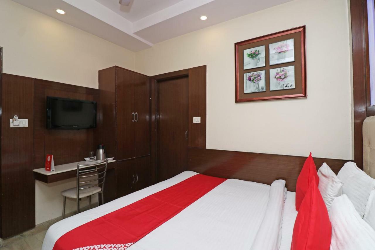Oyo 30698 Hari Om Guest House Jadabpur Exterior photo