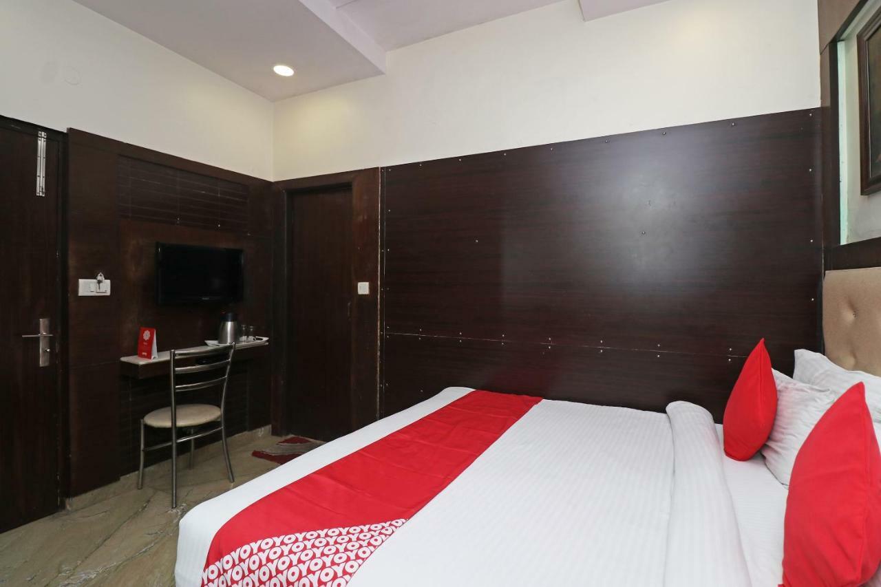 Oyo 30698 Hari Om Guest House Jadabpur Exterior photo