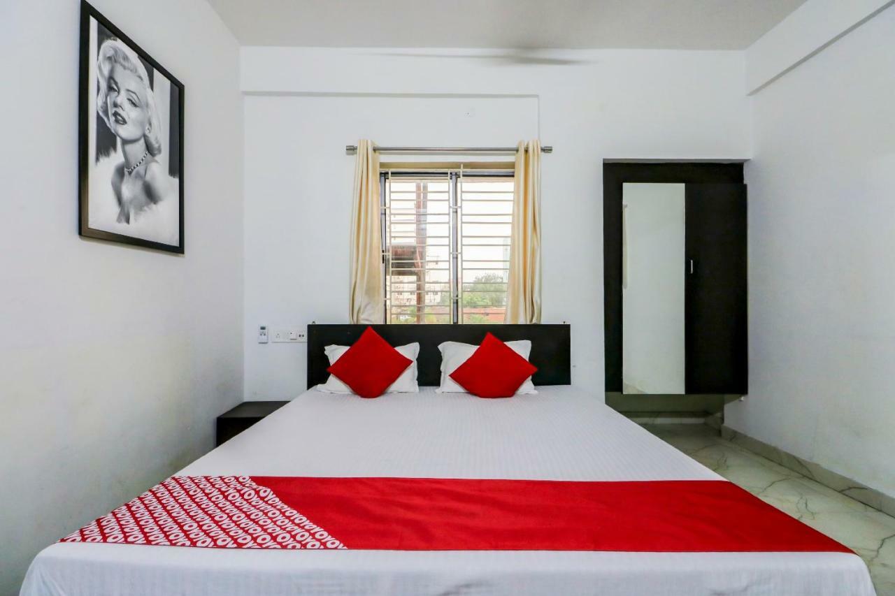 Oyo 30698 Hari Om Guest House Jadabpur Exterior photo