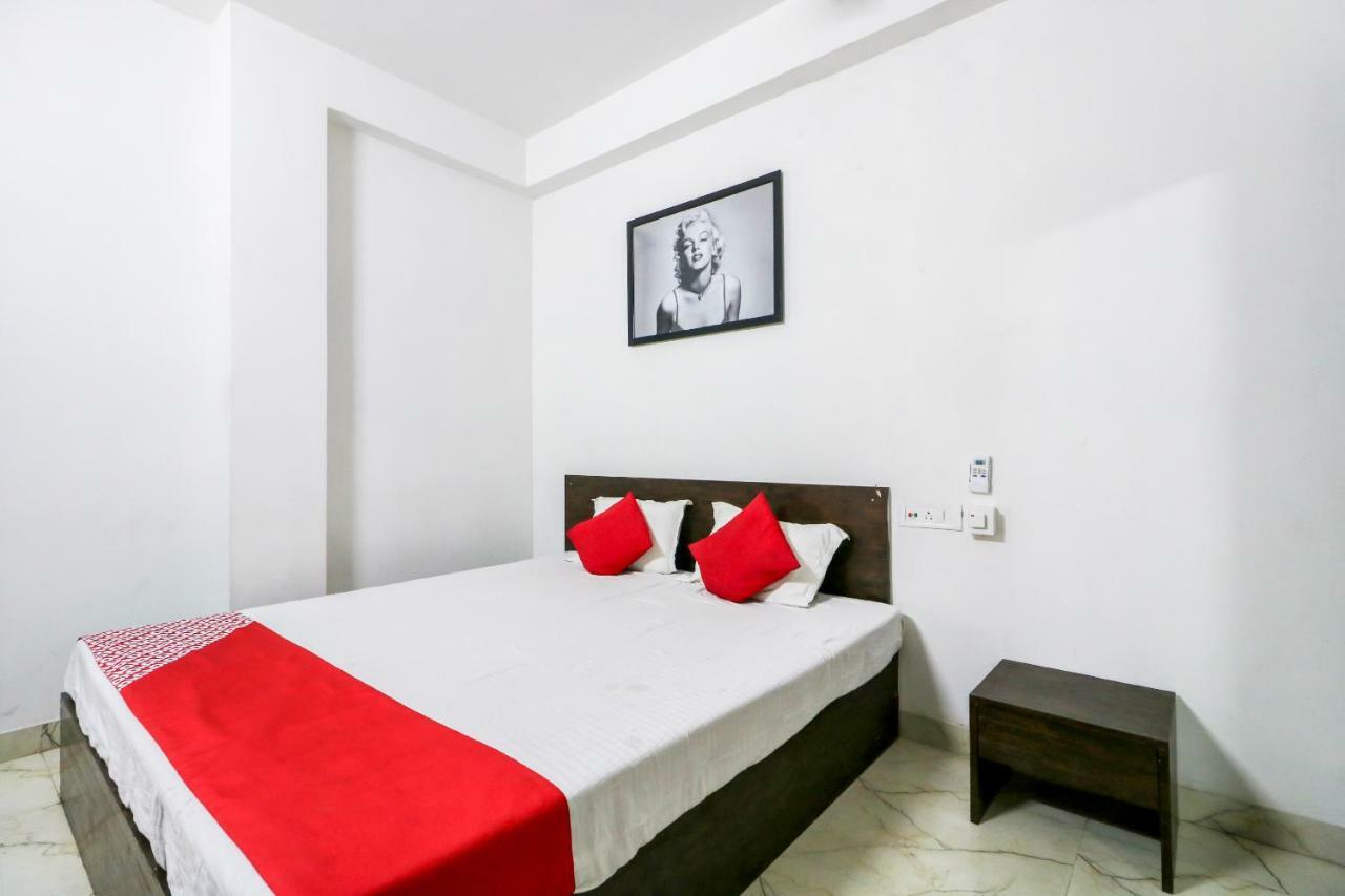 Oyo 30698 Hari Om Guest House Jadabpur Exterior photo